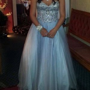 Prom dress